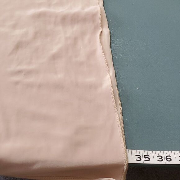 Slip girdle,  tan size medium.  Figure improving technology. Atyle # 381313. - Picture 8 of 8